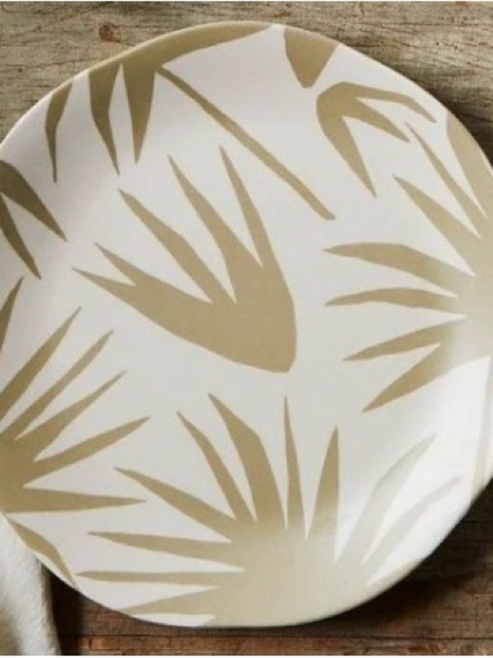 Kate Roebuck Neutral Palm Leaf Melamine Dinner Plates